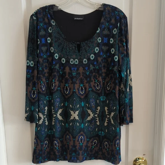 Floral Sparkle Top - Picture 1 of 7